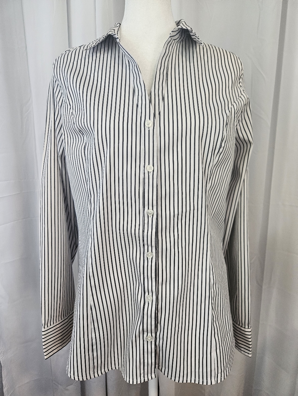 Express Black and White Pinstriped Women's Long Sleeve Shirt - Size L